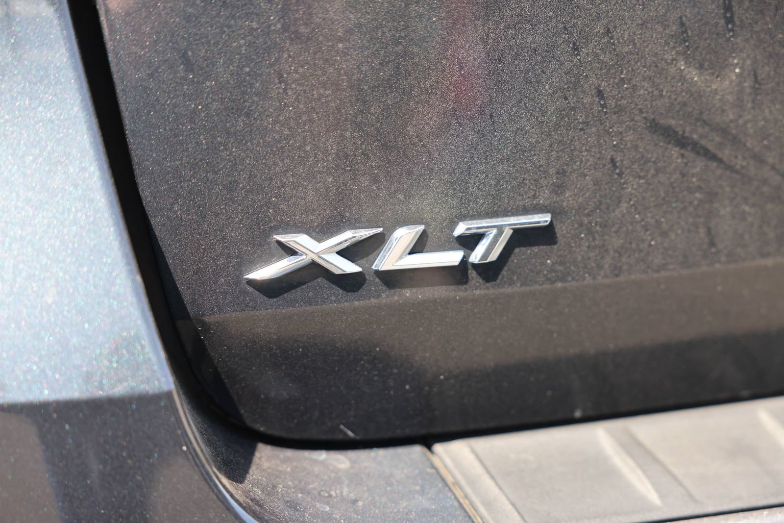 Certified 2023 Ford Explorer XLT w/ Equipment Group 202A AWD/4WD image 31