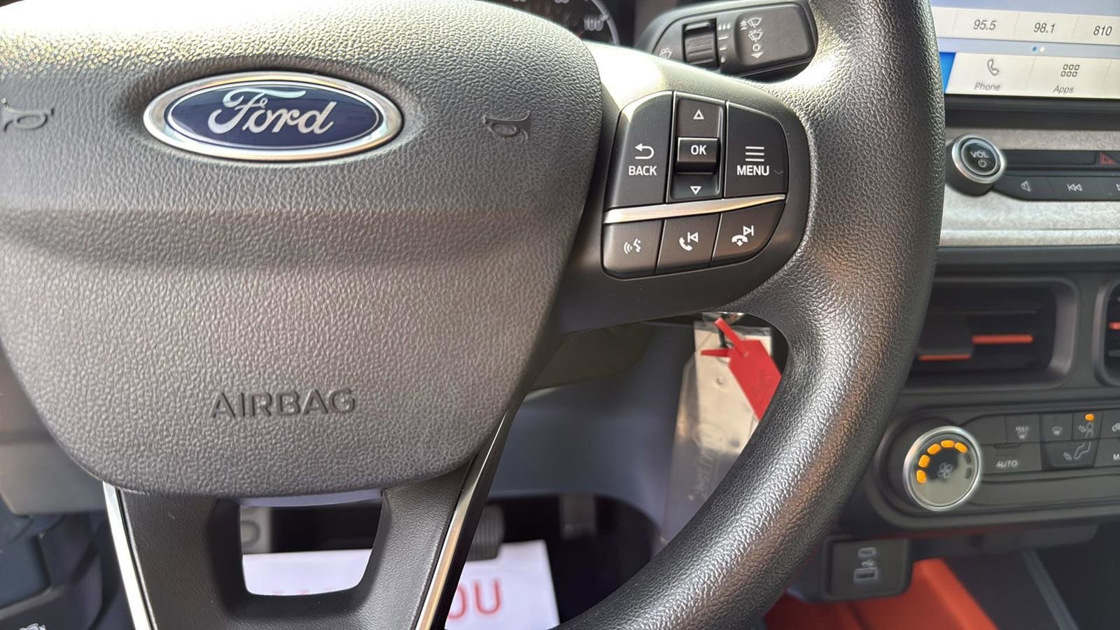 Certified 2022 Ford Maverick XLT image 16