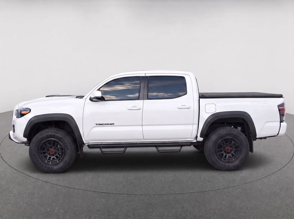 Used 2022 Toyota Tacoma TRD Pro AWD/4WD image 8