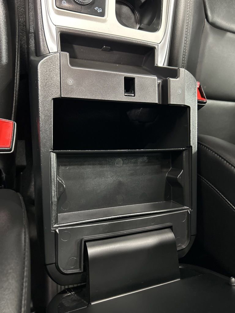 Certified 2023 Ford Explorer XLT w/ Equipment Group 202A image 28