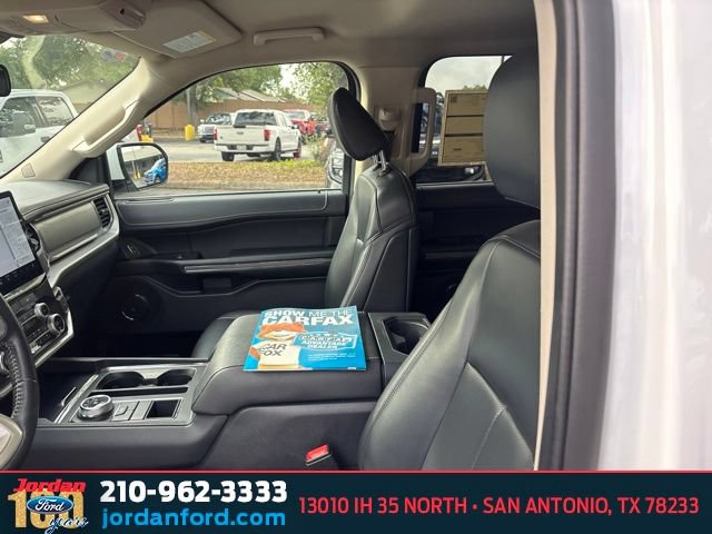Certified 2024 Ford Expedition Max XLT RWD image 17