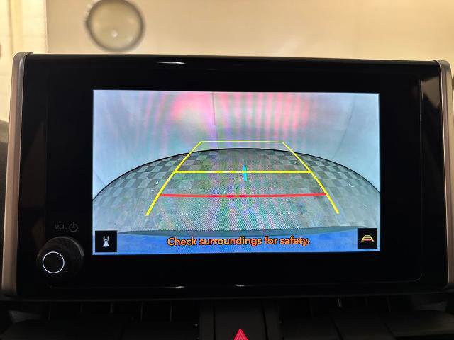 Used 2023 Toyota RAV4 AWD Hybrid image 27