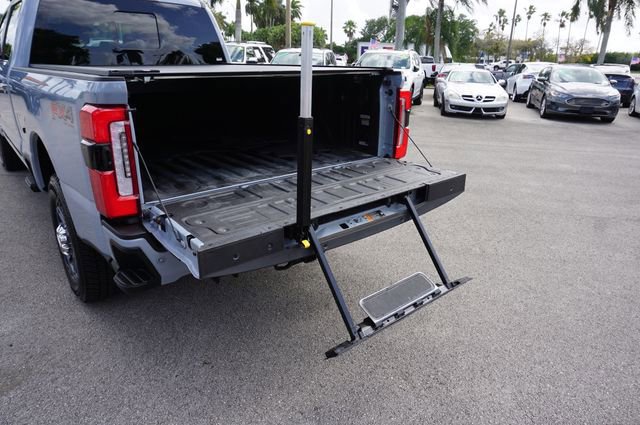 Certified 2024 Ford F250 Limited w/ FX4 Off-Road Package AWD/4WD image 3