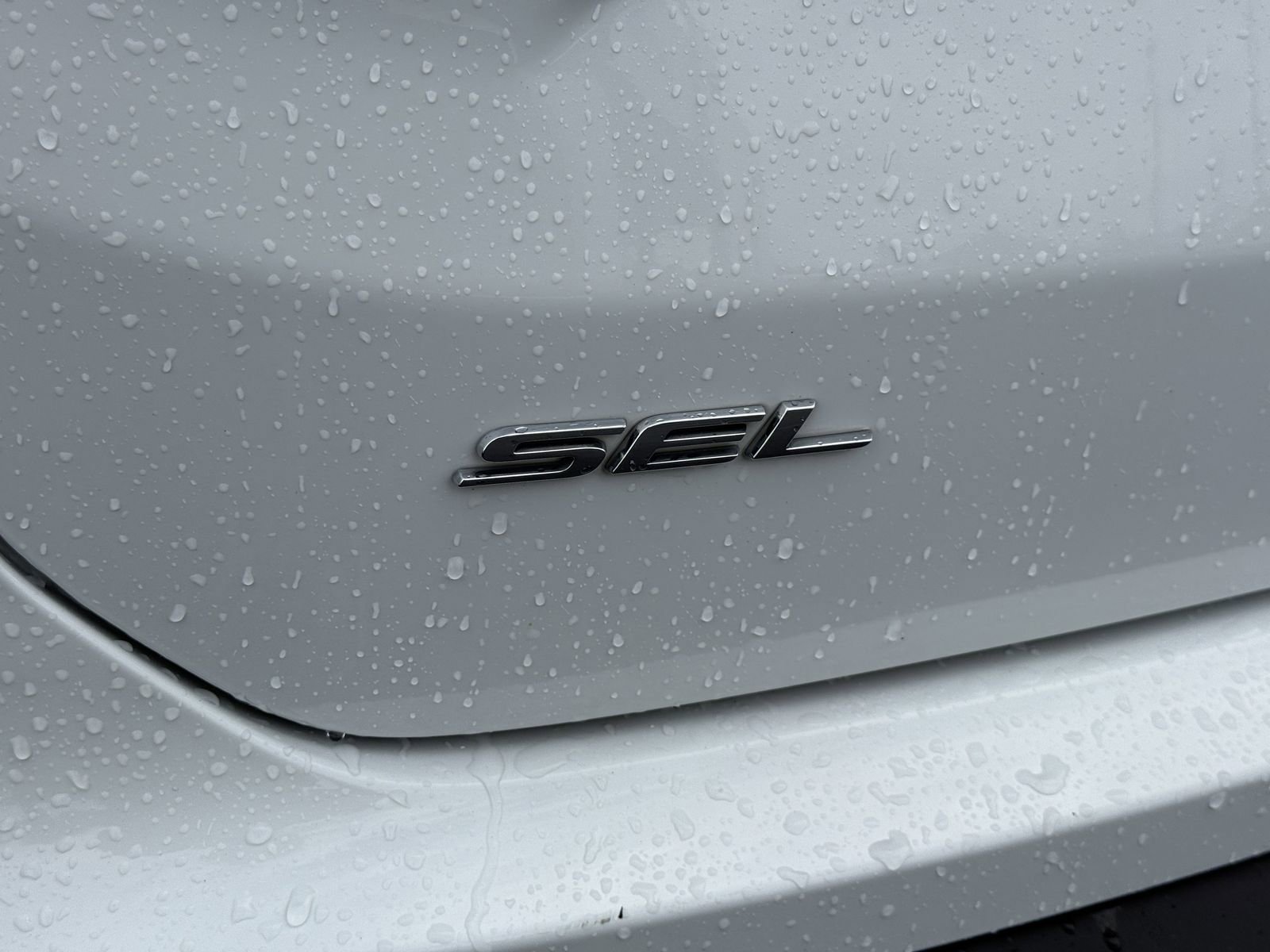 Certified 2024 Ford Edge SEL AWD/4WD image 11