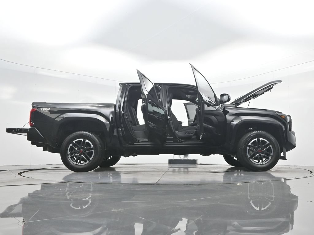 Used 2024 Toyota Tacoma TRD Sport w/ TRD Sport Upgrade Package AWD/4WD image 44