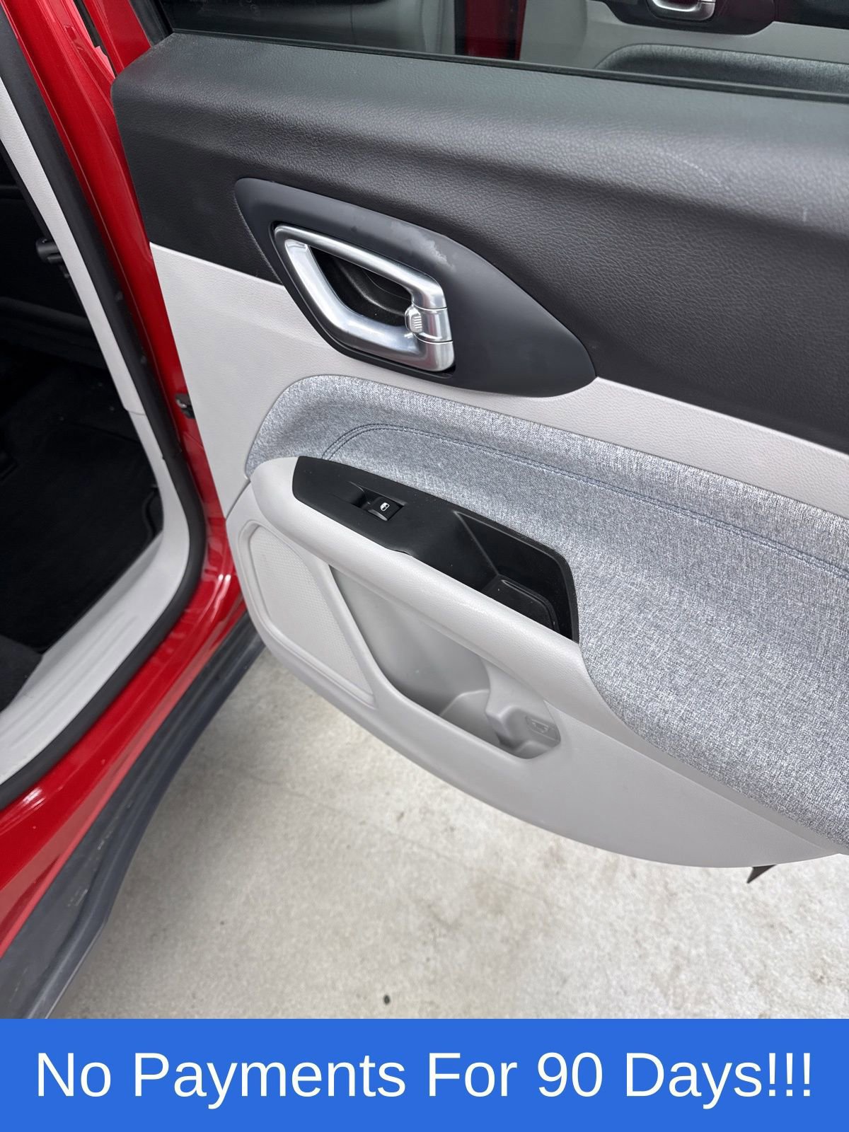 Used 2023 Jeep Compass Latitude image 34