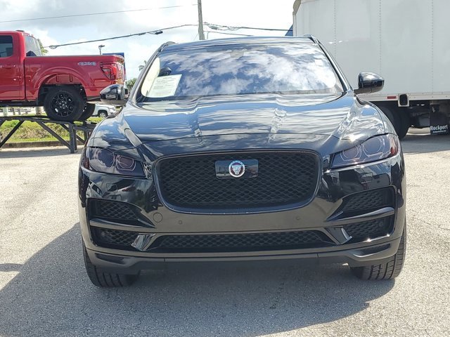 Used 2019 Jaguar F-PACE Prestige image 6