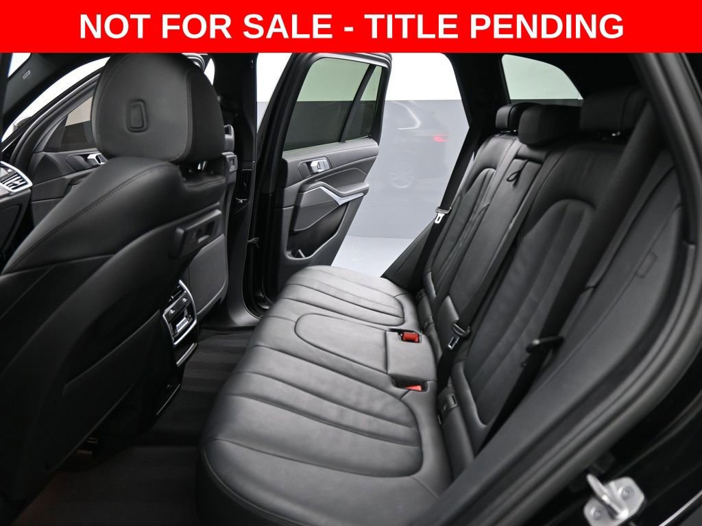 Used 2021 BMW X5 sDrive40i w/ Convenience Package image 19