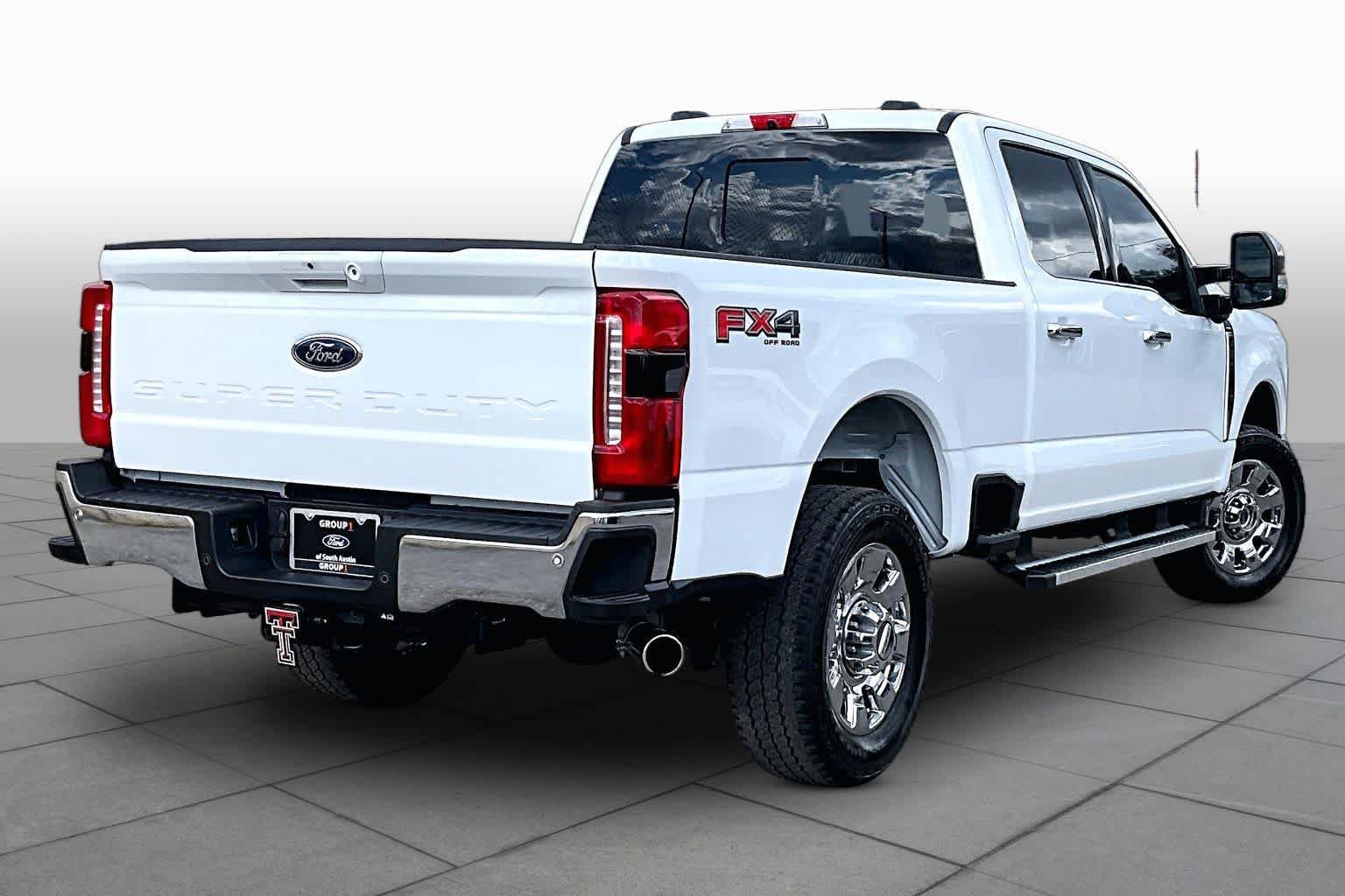 Certified 2025 Ford F250 Lariat w/ Chrome Package AWD/4WD image 13
