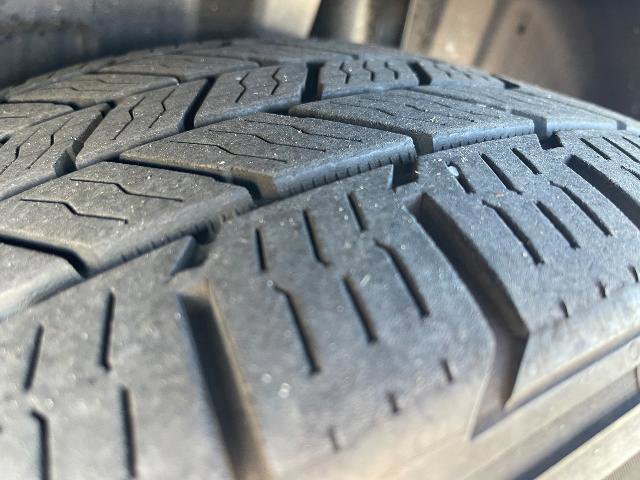 Certified 2016 Ford Explorer XLT w/ Equipment Group 202A image 10