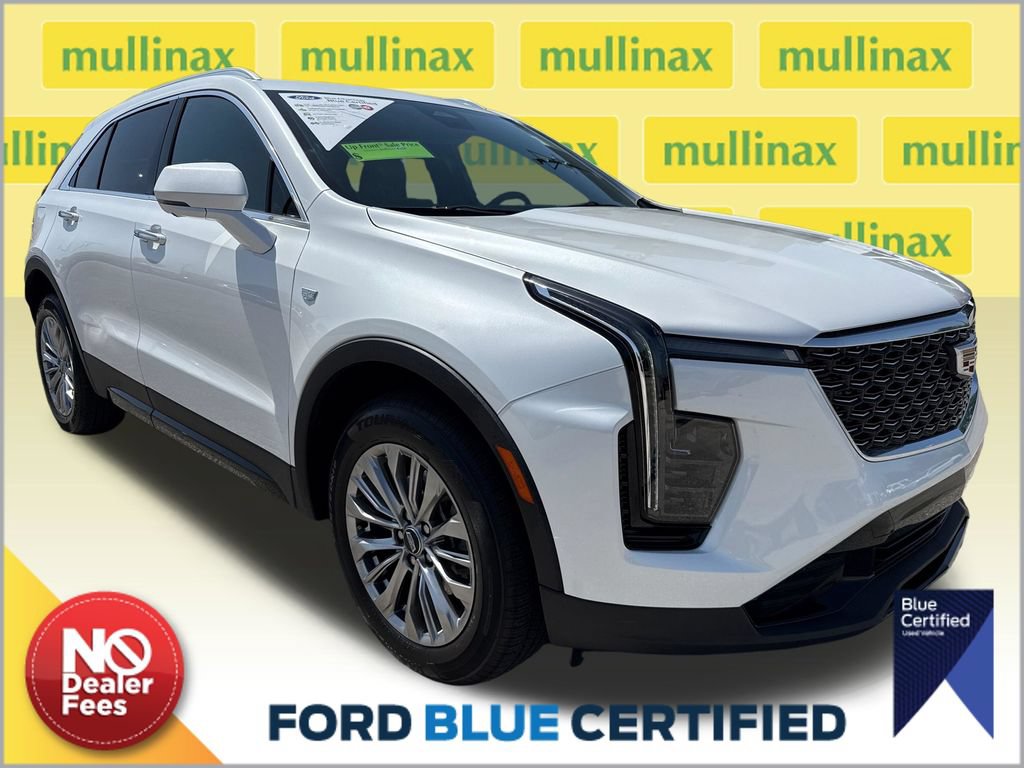 Used 2025 Cadillac XT4 Premium Luxury w/ Cold Weather Package