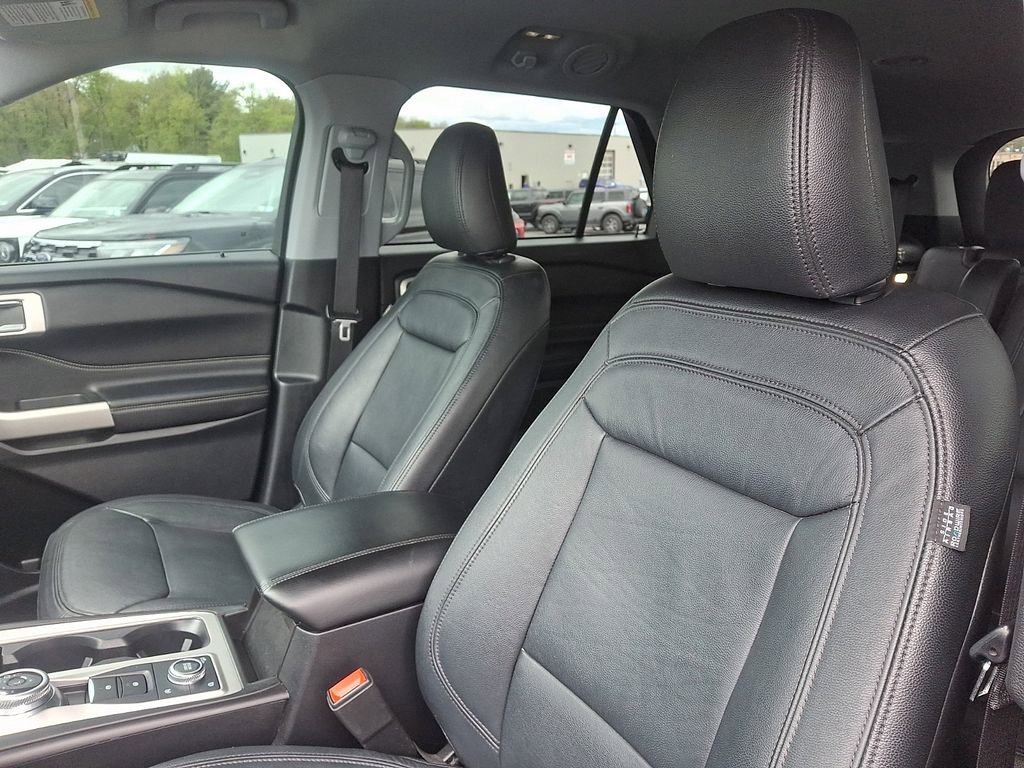Certified 2021 Ford Explorer XLT AWD/4WD image 15