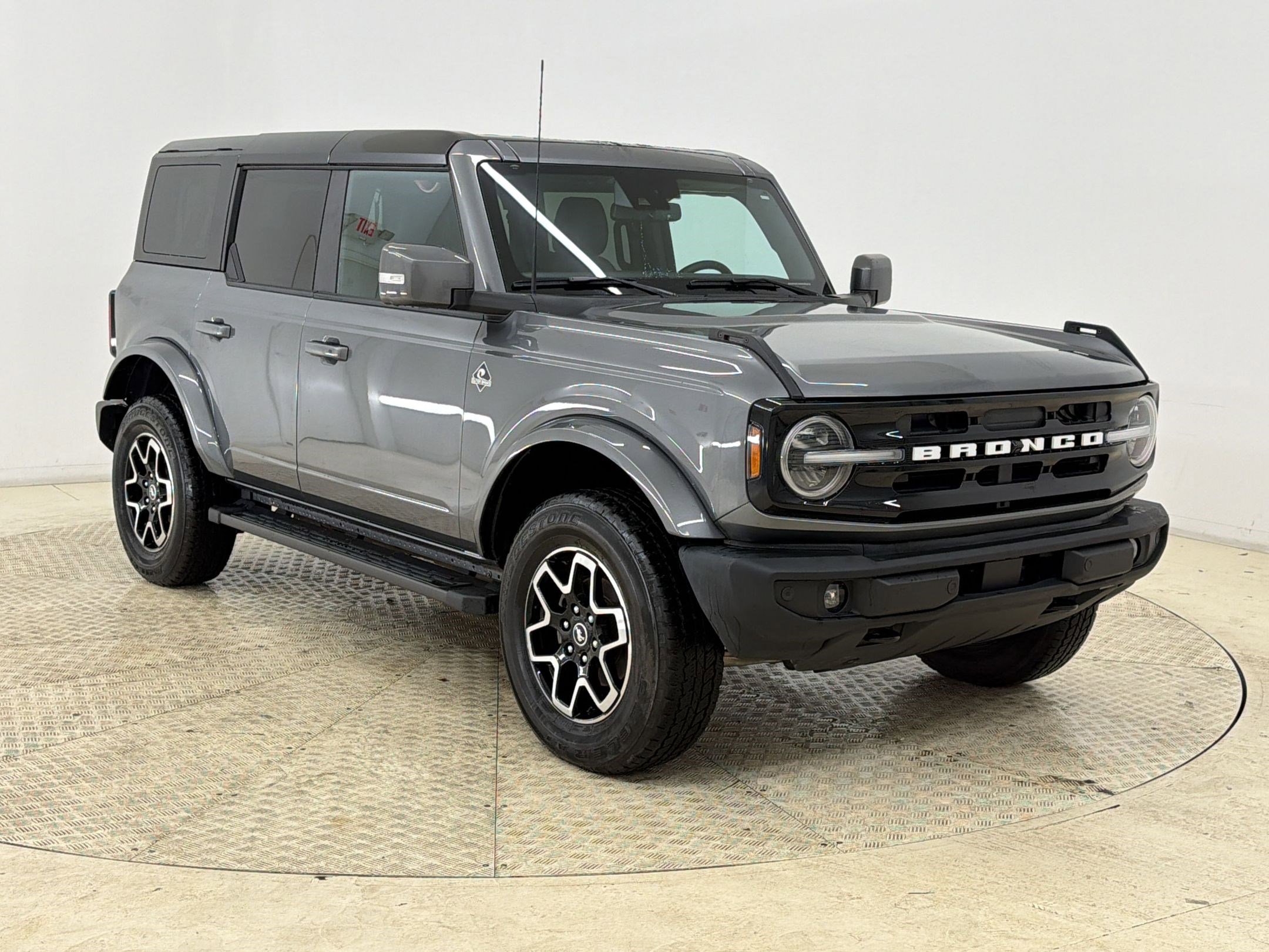 Certified 2024 Ford Bronco Outer Banks AWD/4WD image 6