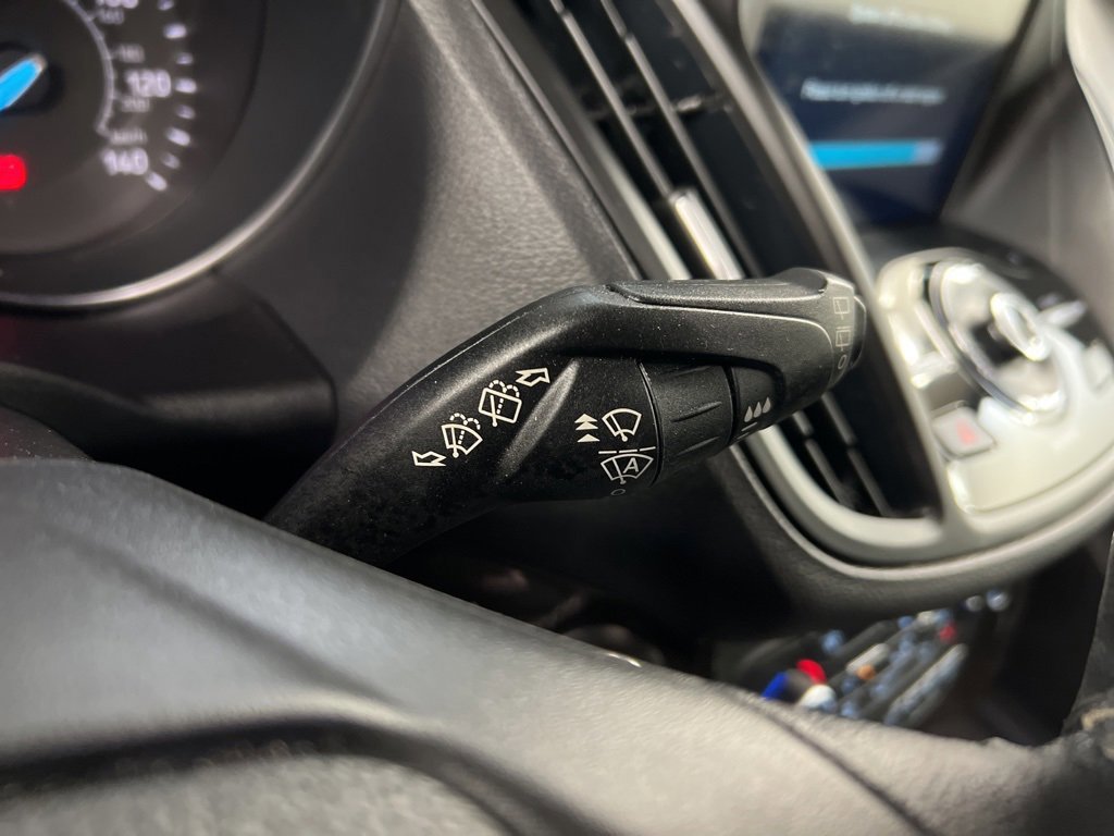 Certified 2019 Ford Escape Titanium image 21