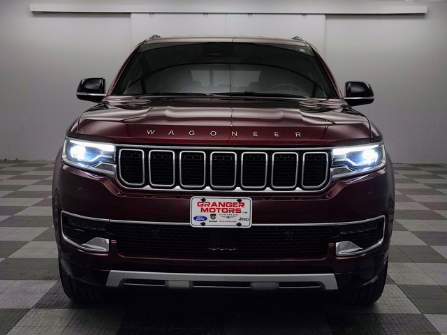 Used 2025 Jeep Wagoneer L Series II AWD/4WD image 6