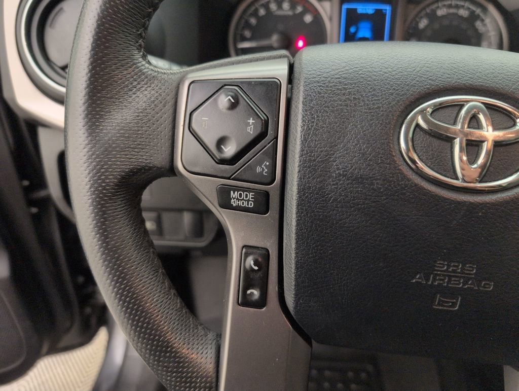 Used 2020 Toyota Tacoma SR5 image 41
