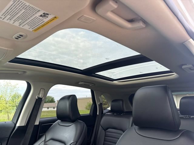 Certified 2024 Ford Edge SEL w/ Convenience Package AWD/4WD image 14