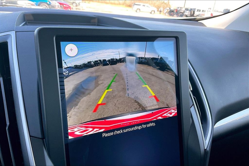 Certified 2022 Ford Edge SE image 13