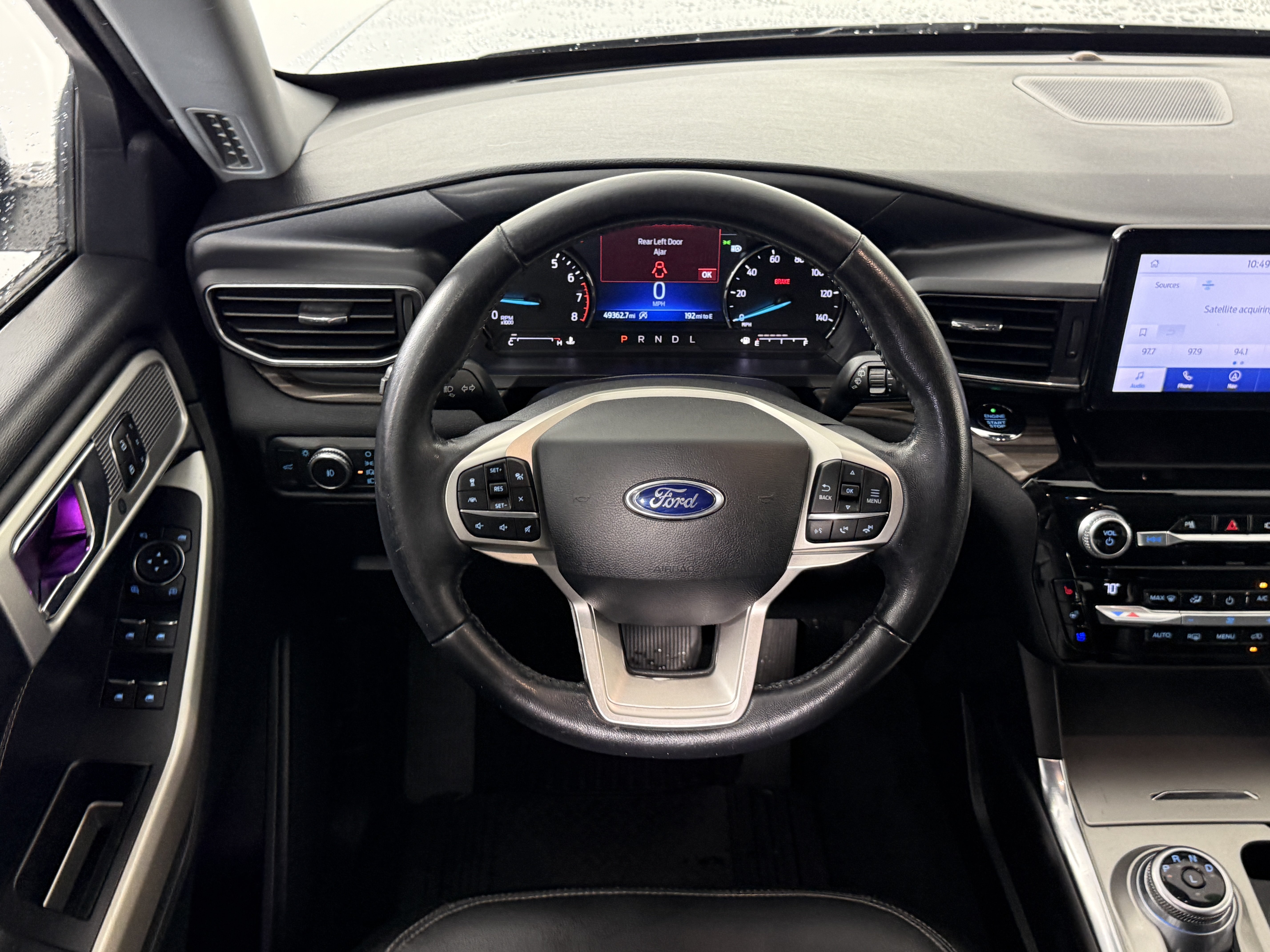 Certified 2021 Ford Explorer Limited w/ Equipment Group 301A RWD image 9