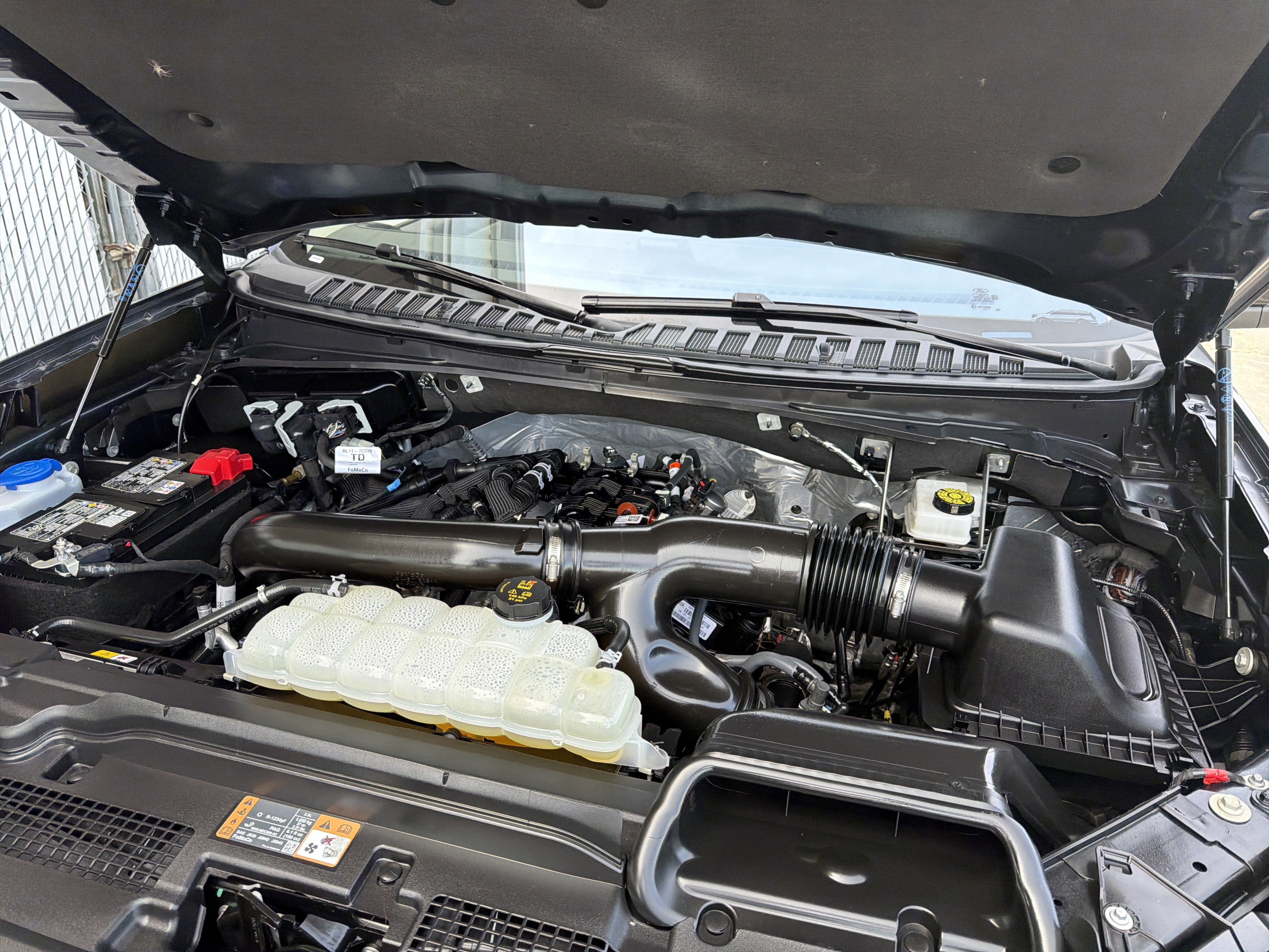 Certified 2025 Ford Expedition Platinum w/ Driver's Package image 65