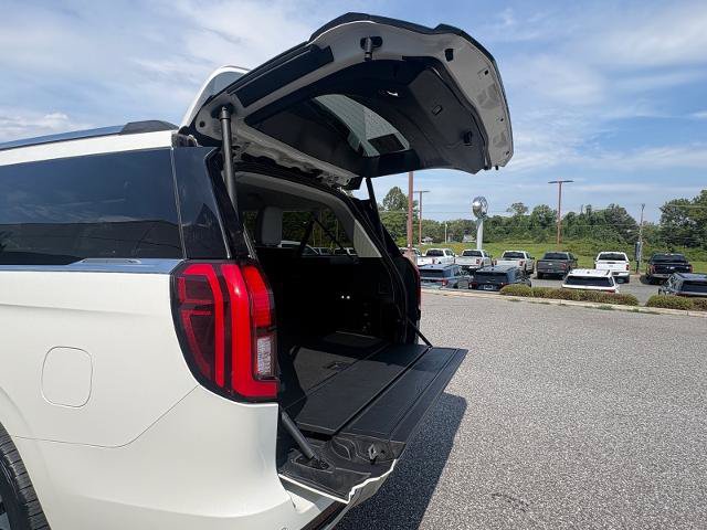 Certified 2025 Ford Expedition Max Platinum w/ Driver's Package AWD/4WD image 40