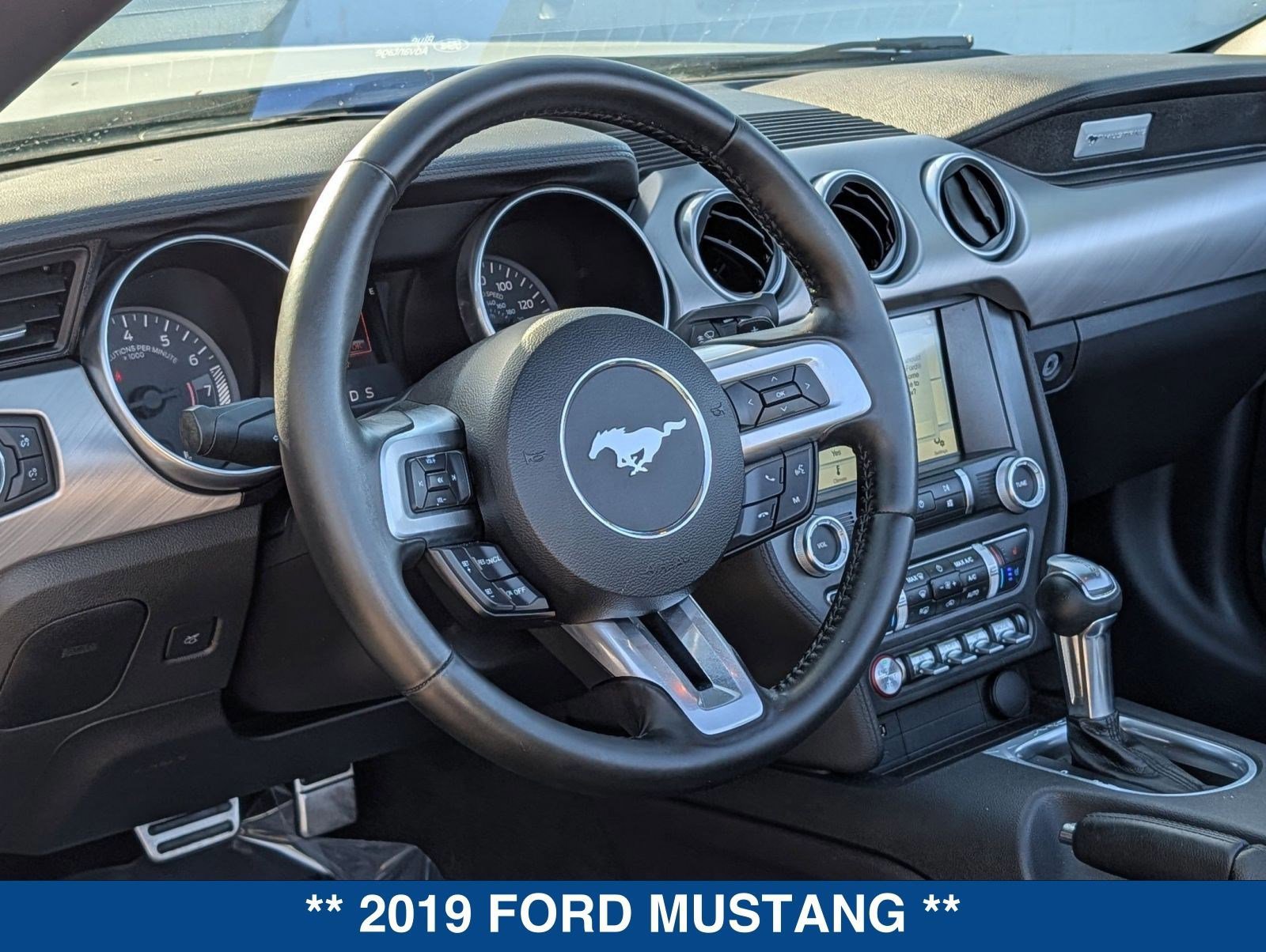 Certified 2019 Ford Mustang Premium image 17
