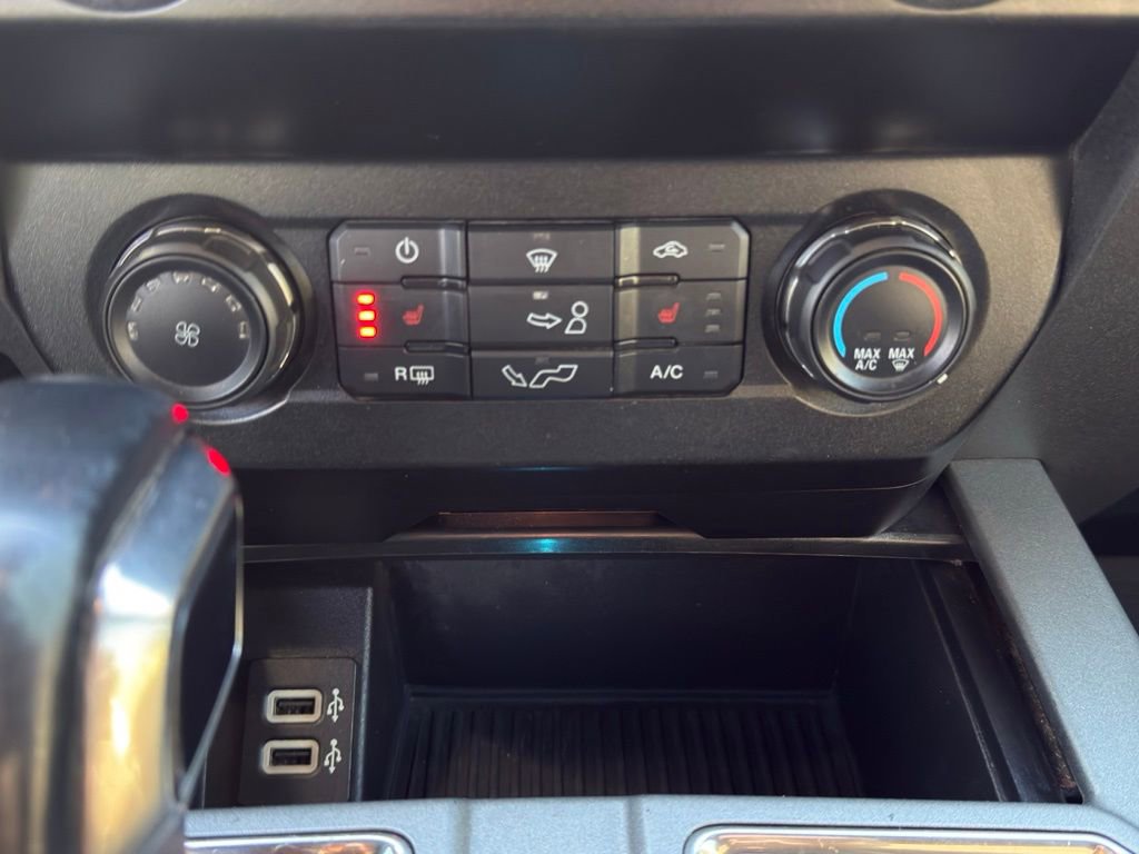 Certified 2019 Ford F150 Raptor w/ Equipment Group 801A Mid image 14