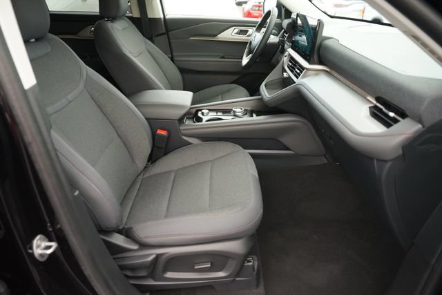 Certified 2025 Ford Explorer Active RWD image 20