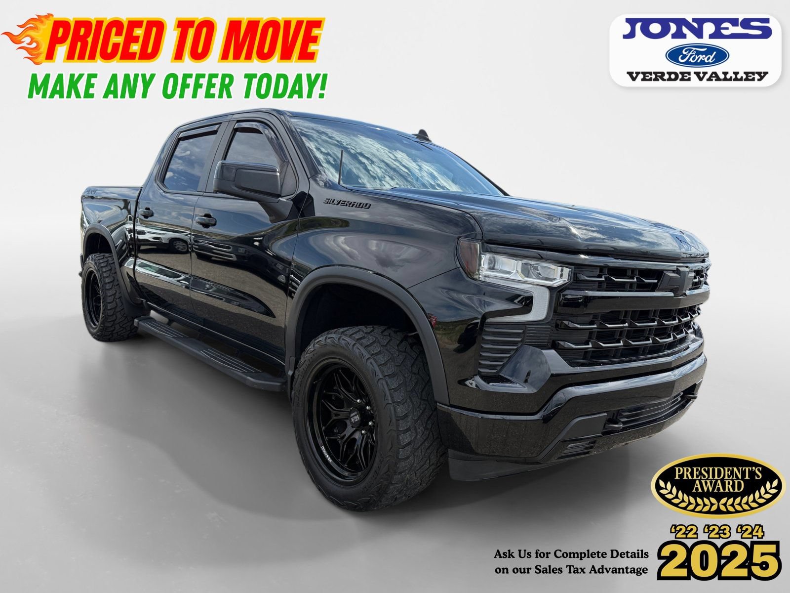 Used 2022 Chevrolet Silverado 1500 RST AWD/4WD image 9