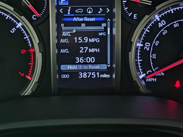 Used 2023 Toyota 4Runner TRD Off-Road Premium w/ Off Road Premium Plus Package AWD/4WD image 30