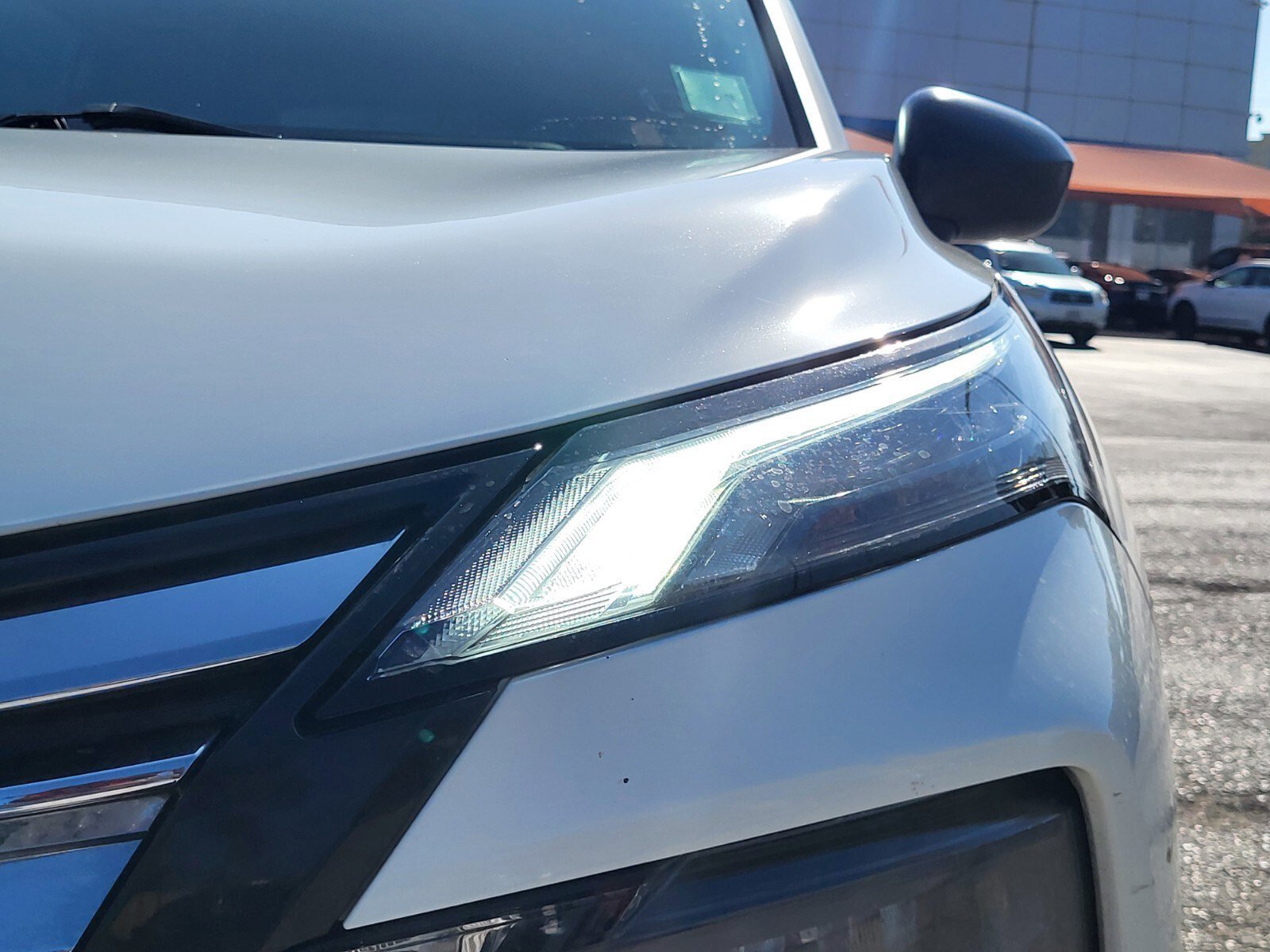 Used 2024 Nissan Rogue S image 10