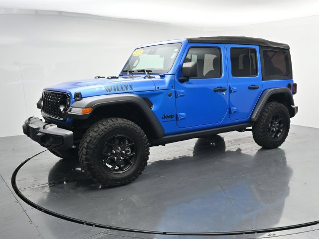 Used 2025 Jeep Wrangler Unlimited Sport AWD/4WD image 4