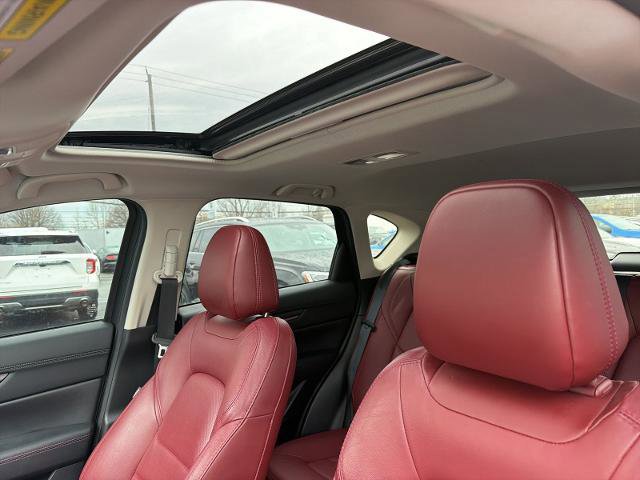 Used 2023 MAZDA CX-5 Carbon Edition image 16
