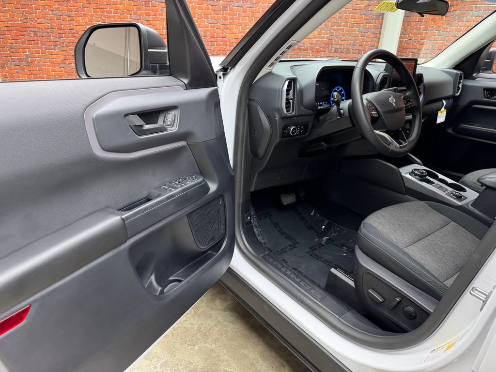 Certified 2024 Ford Bronco Sport Big Bend w/ Convenience Package AWD/4WD image 9