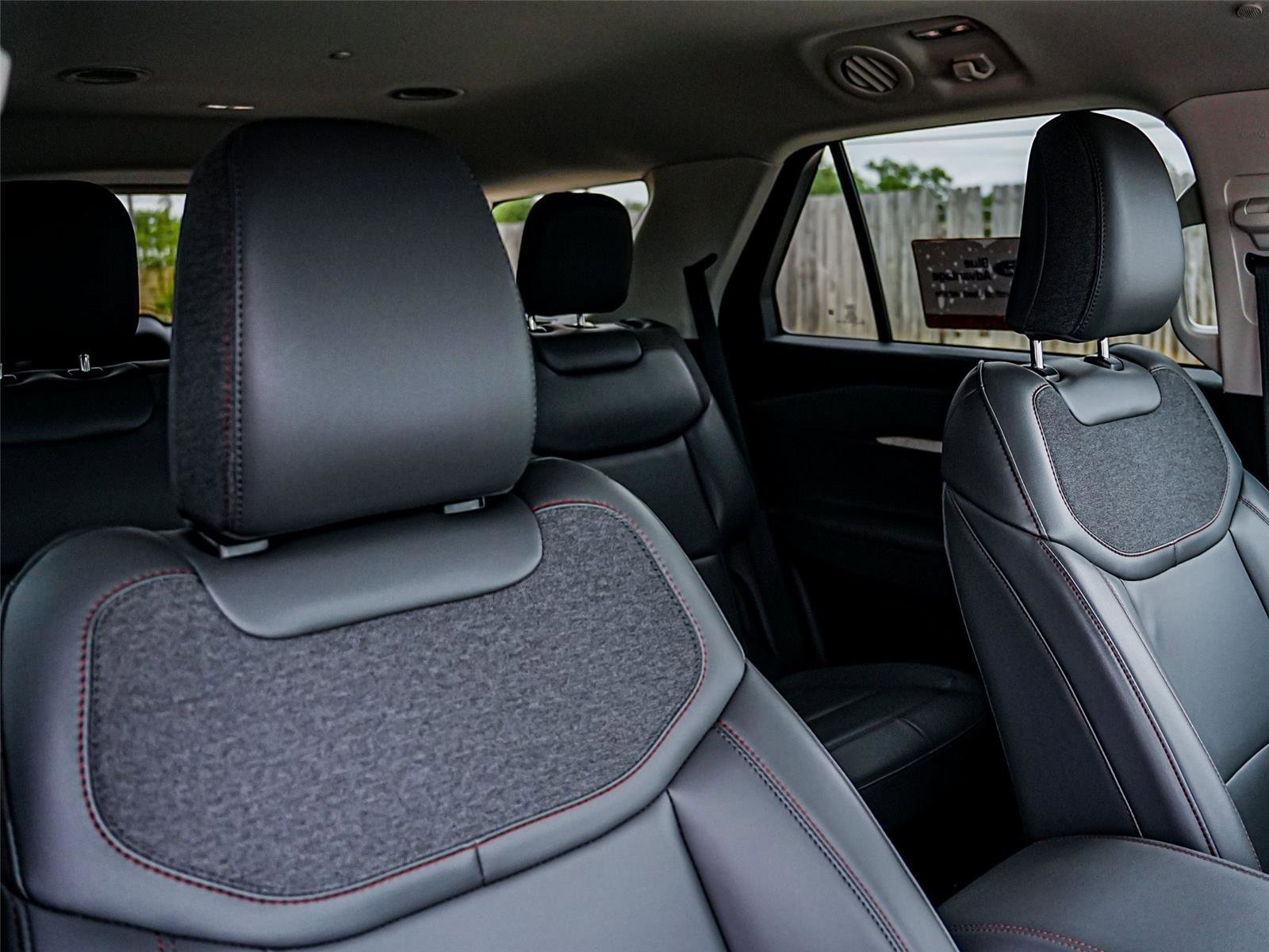 Certified 2025 Ford Explorer Active w/ Active Comfort Package RWD image 24