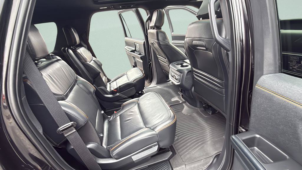 Certified 2025 Ford Expedition Tremor AWD/4WD image 41