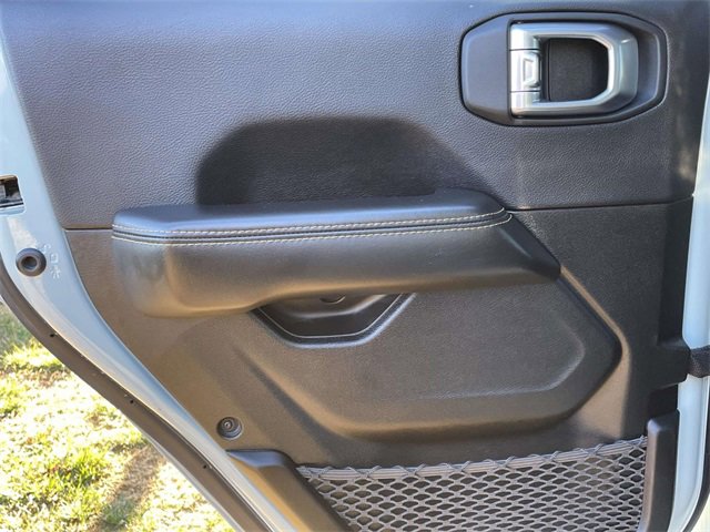 Used 2024 Jeep Wrangler Unlimited Rubicon 392 image 9