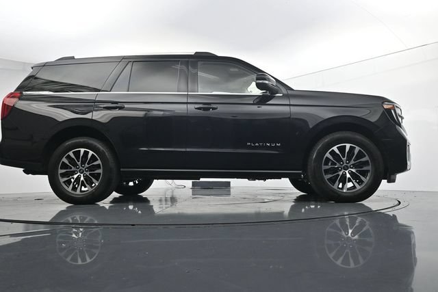 Certified 2025 Ford Expedition Platinum AWD/4WD image 40