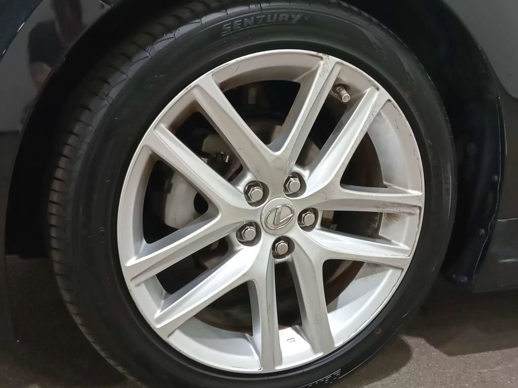 Used 2017 Lexus CT 200h 200h w/ Navigation System Package image 12