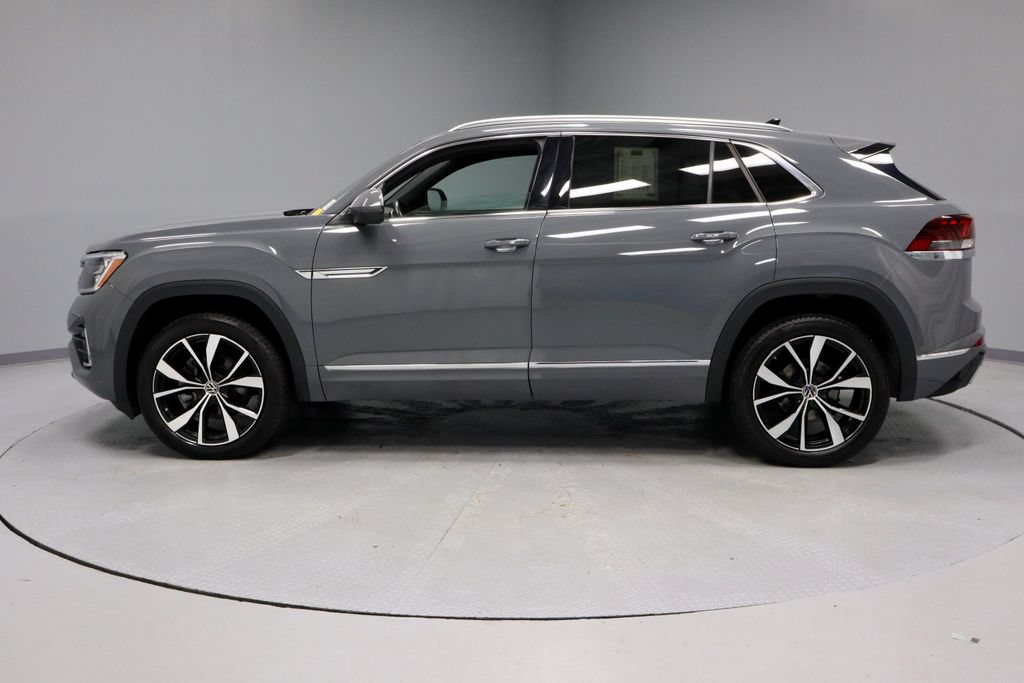 Used 2024 Volkswagen Atlas Cross Sport SEL Premium R-Line AWD/4WD image 9