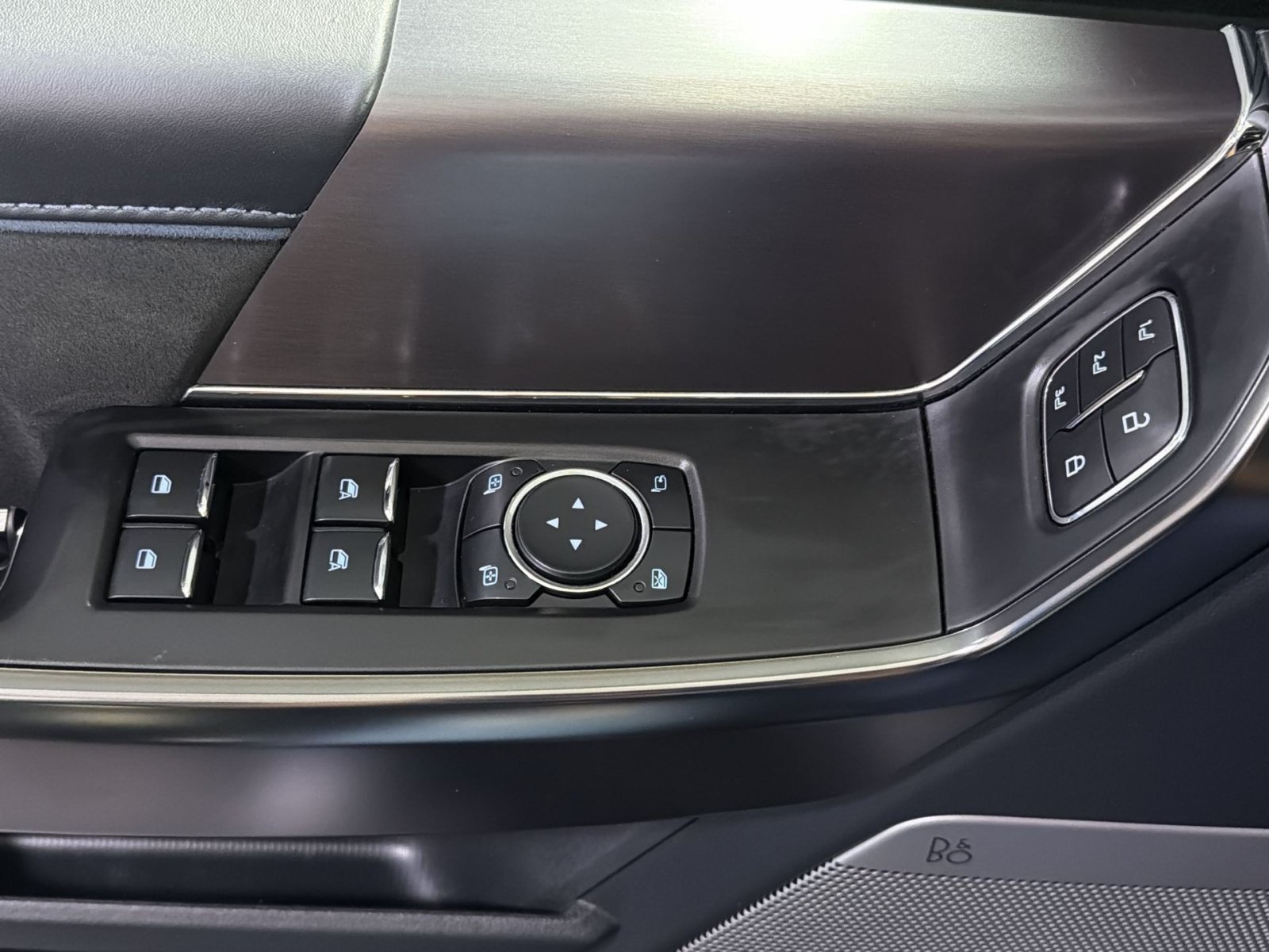 Certified 2024 Ford F150 Platinum AWD/4WD image 34