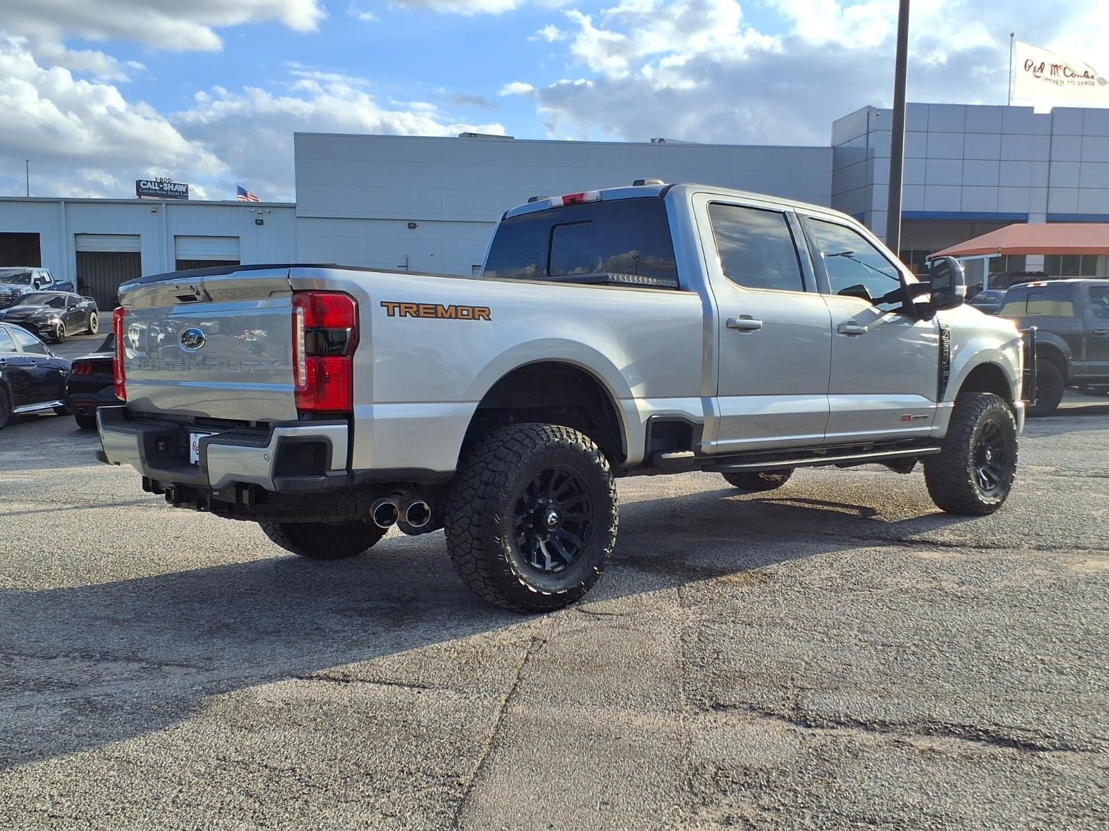 Certified 2024 Ford F250 Lariat w/ Lariat Ultimate Package AWD/4WD image 6