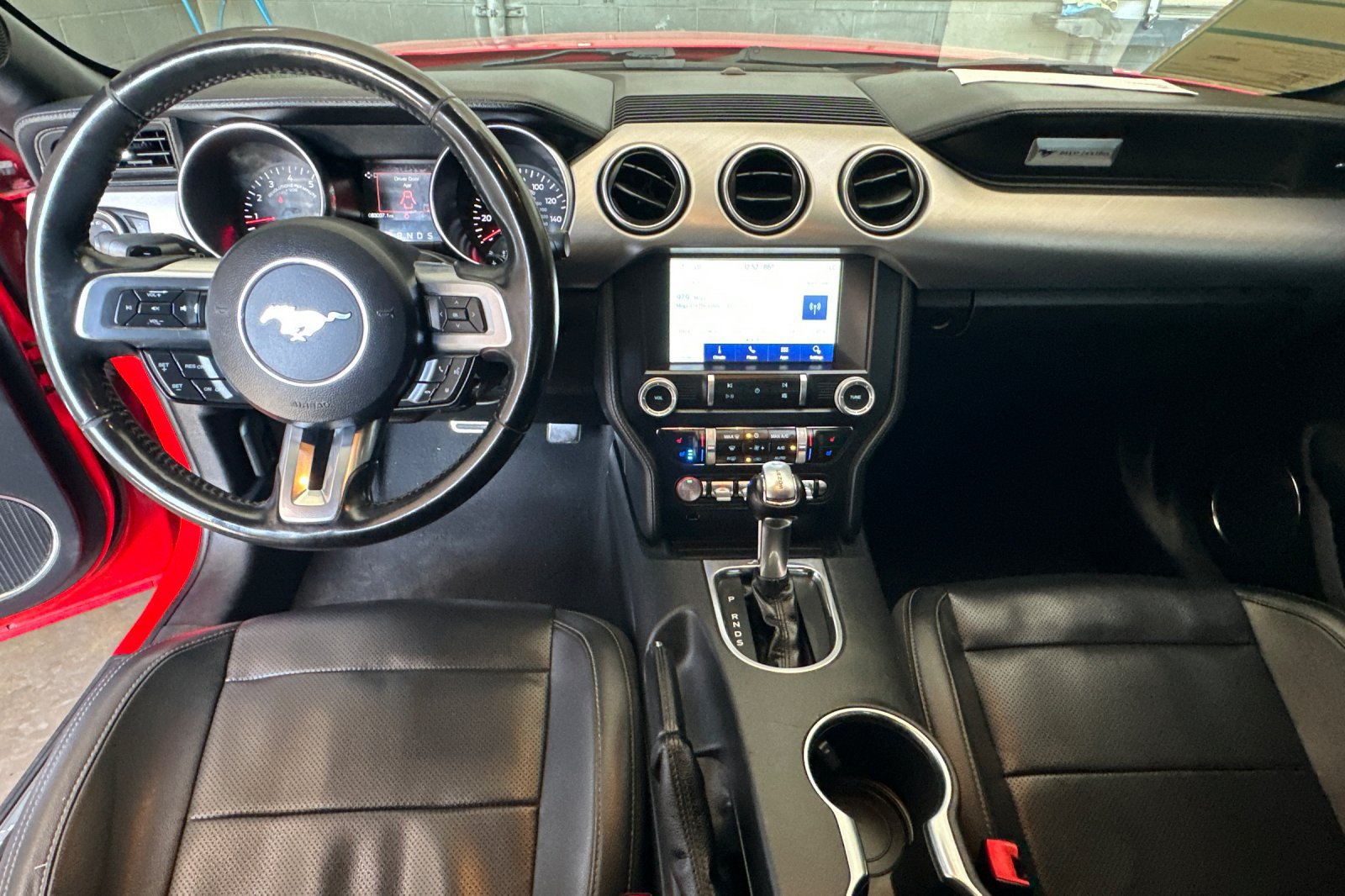 Certified 2021 Ford Mustang Premium RWD image 13
