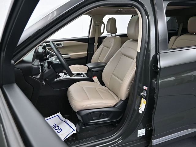 Certified 2024 Ford Explorer XLT w/ Equipment Group 202A image 11