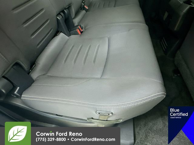 Used 2024 Toyota Tacoma TRD Off-Road AWD/4WD image 31