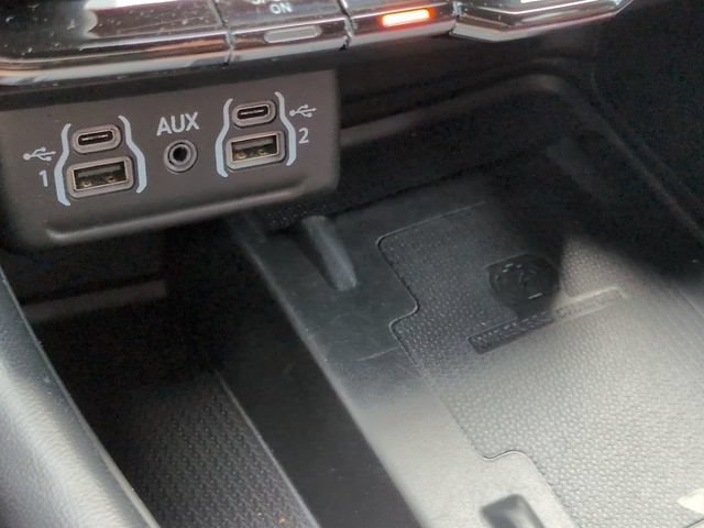 Used 2021 Dodge Durango R/T w/ Blacktop Package RWD image 25