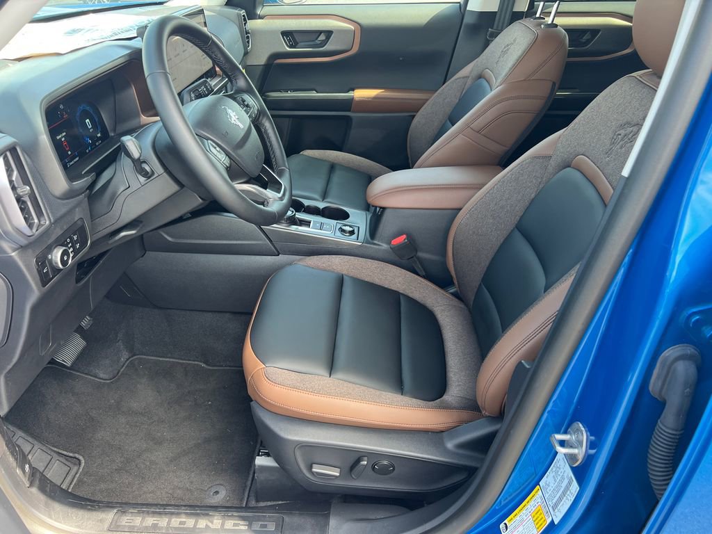 Certified 2025 Ford Bronco Sport Outer Banks image 9