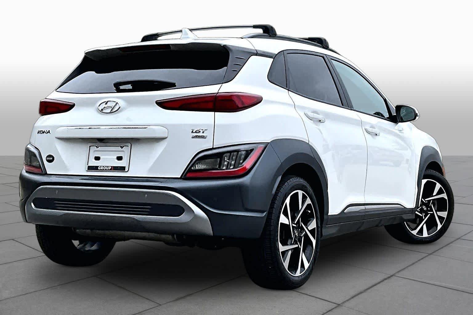 Used 2022 Hyundai Kona Limited AWD/4WD image 13