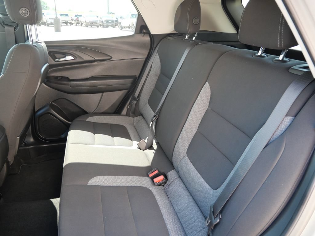 Used 2024 Chevrolet TrailBlazer LT AWD/4WD image 13