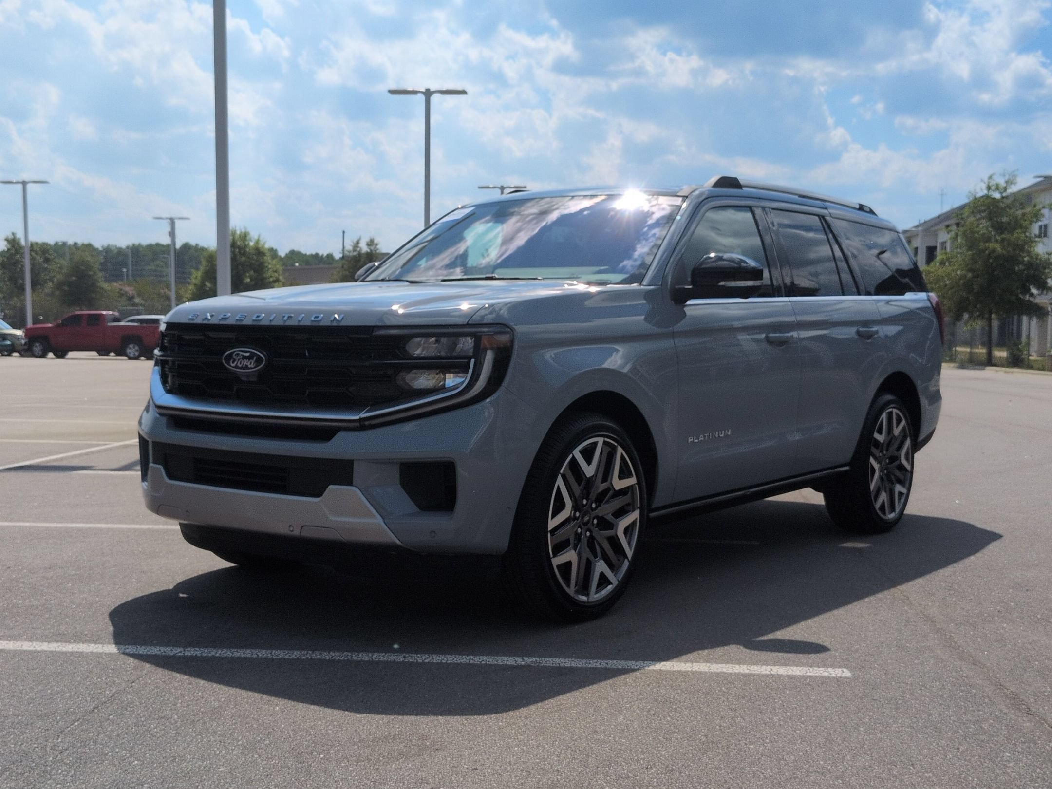 Certified 2025 Ford Expedition Platinum w/ Platinum Ultimate Package AWD/4WD image 8